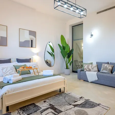 Seaside Near St Nicholas Basilica Appartamento