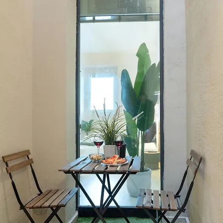 Seaside Near St Nicholas Basilica Appartement *