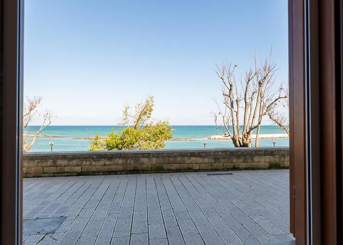 アパート Seaside Near St Nicholas Basilica